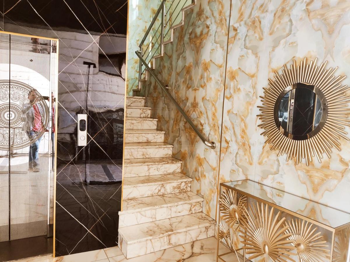 Golden Plaza Hotel Amman Ngoại thất bức ảnh